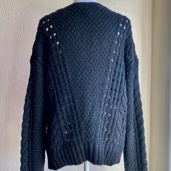 Vince charcoal cable knit crewneck sweater with open stitching. Size M - Picture 6 of 12